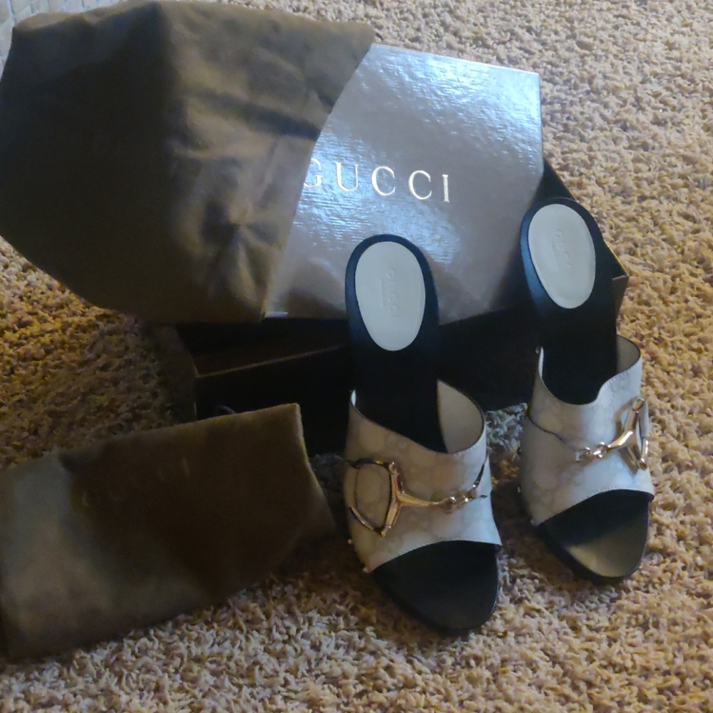 Women's Authentic Gucci Heals